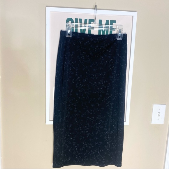 Floral Maxi Skirt - Picture 1 of 5